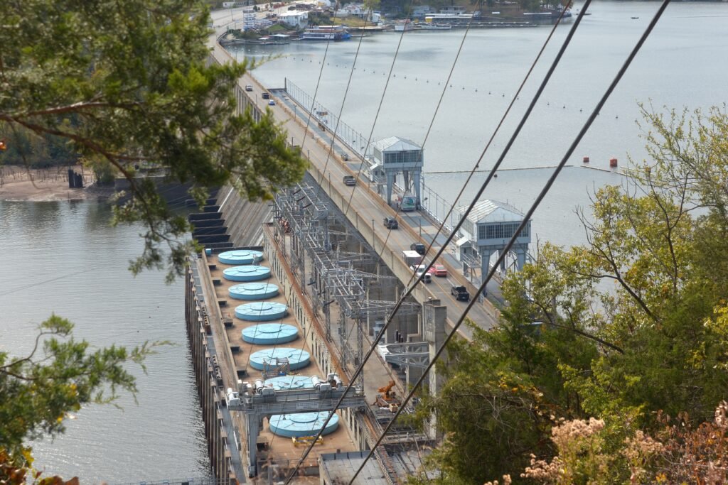 Bagnell Dam at Lake of the Ozarks, Missouri